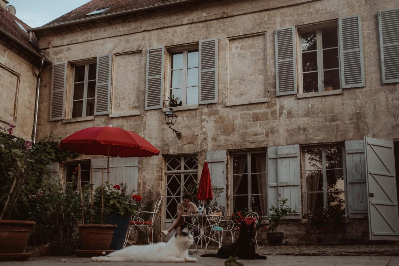 La Fontaine Racine - Chambres D'Hotes La Ferte-Milon Exteriör bild
